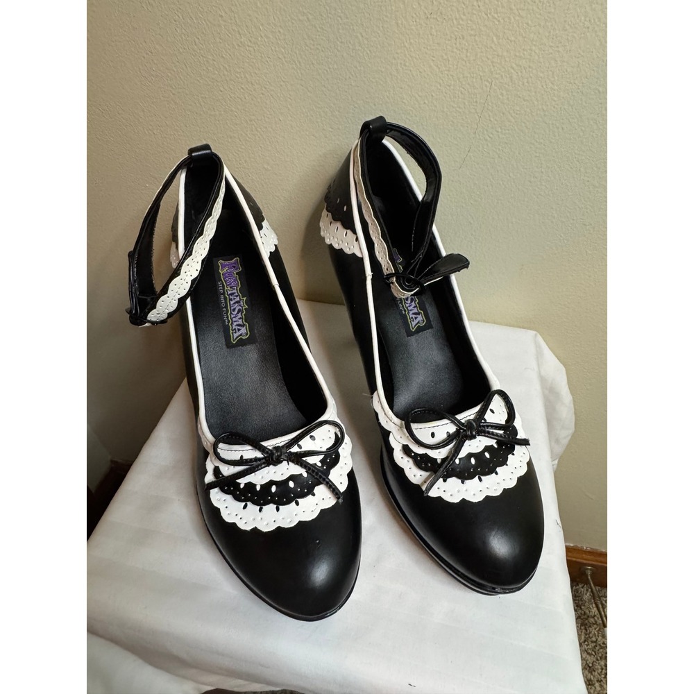 Funtasma Maid-21 Black White Scalloped Mary Jane Costume Pumps Womens 10